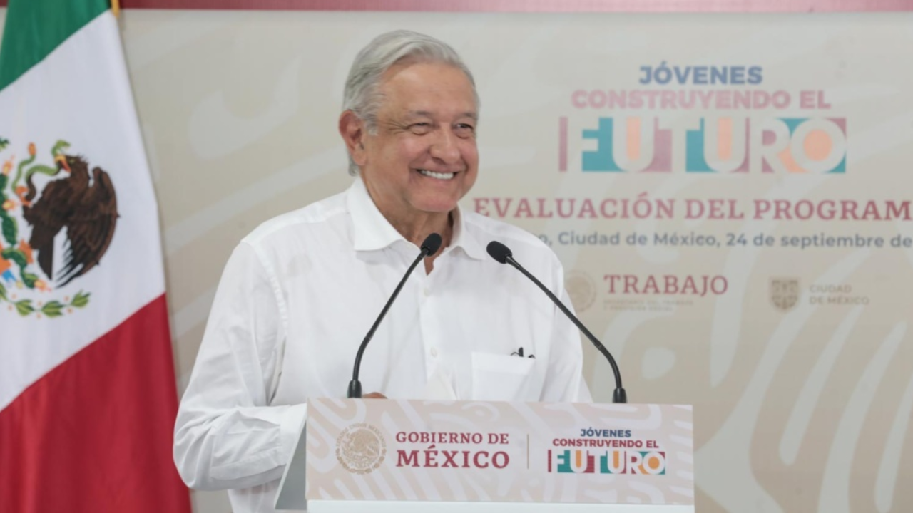 amlo jcf becas