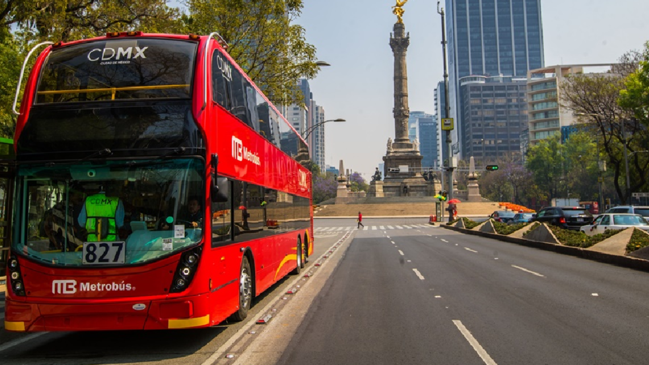 Metrobús de la CDMX.