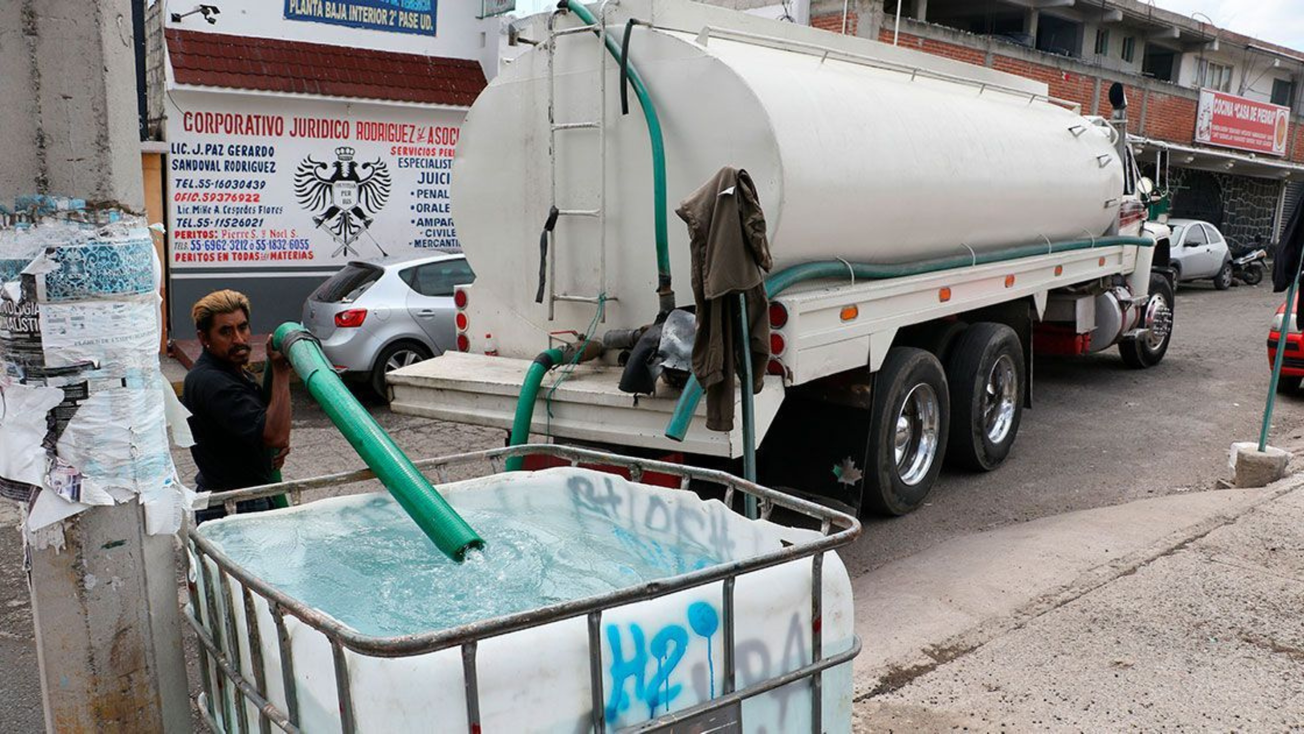 Aumenta en más de 300% solicitud de pipas de agua en CDMX