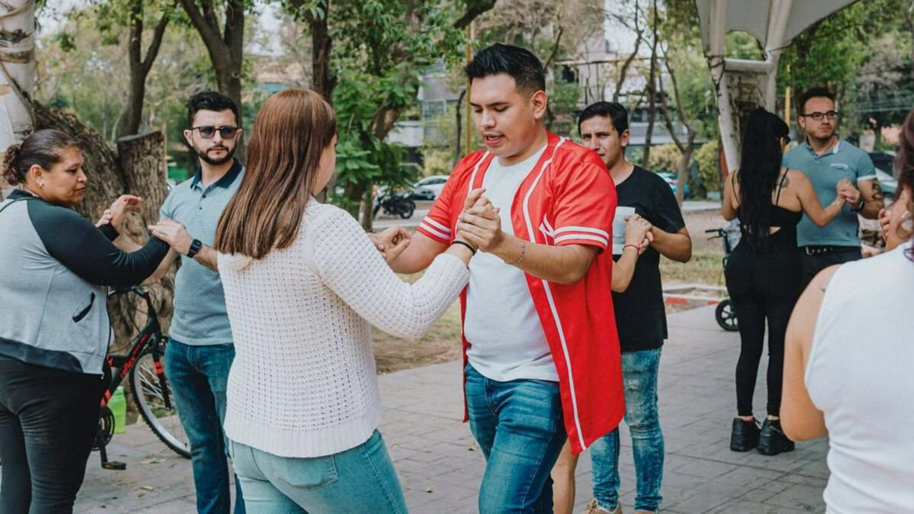 Clases de salsa gratis en CDMX: día y horario