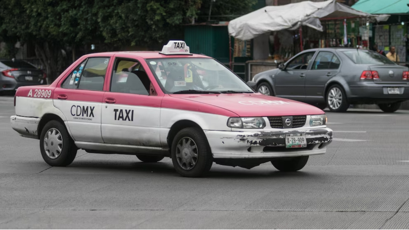 Inicia programa de renovación de taxis en CDMX